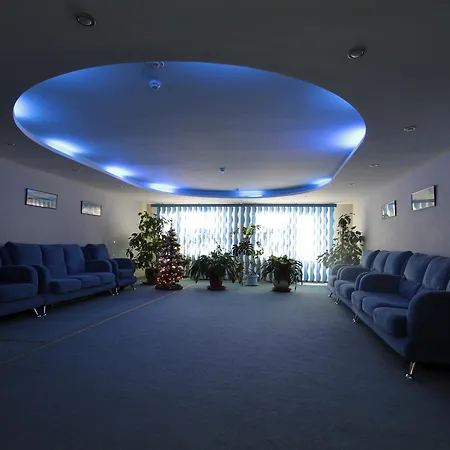 מלון 40 Let Pobedy מינסק