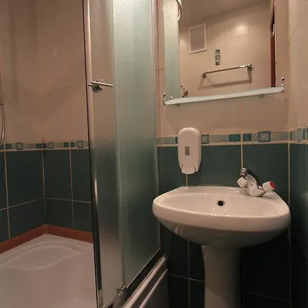 Hotel 40 Let Pobedy 3*