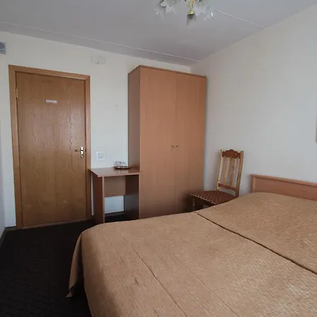 Hotel 40 Let Pobedy Minsk